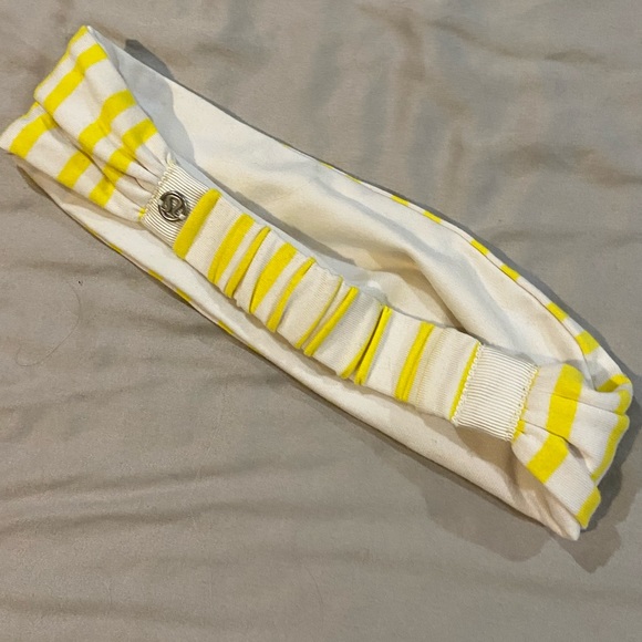 Lululemon Ruched Yellow/White Stripe Headband - Picture 3 of 4